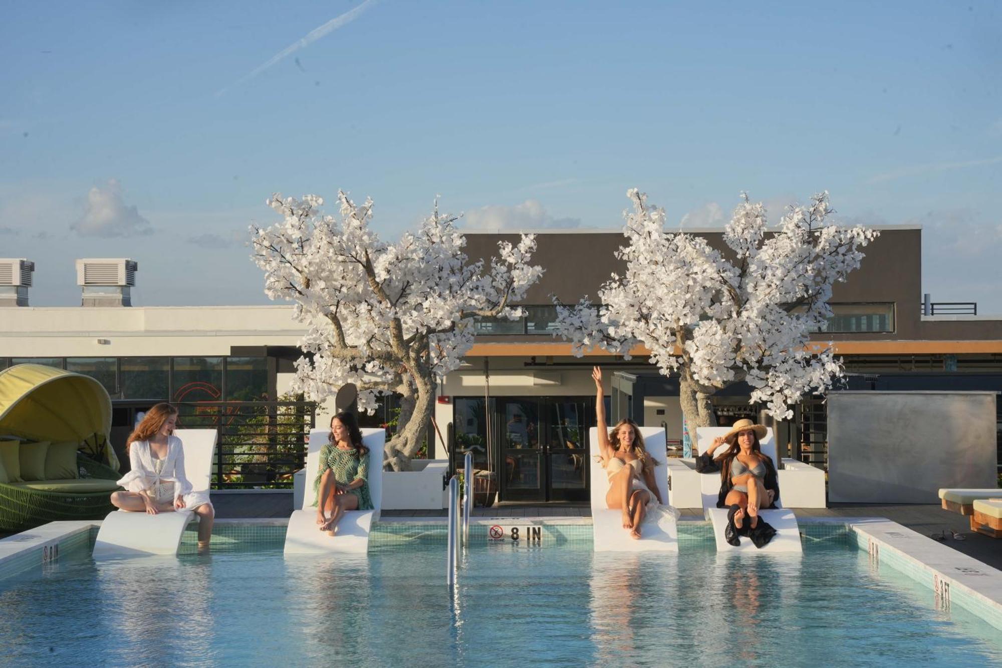 Hotel Dolce By Wyndham Hollywood Exterior foto