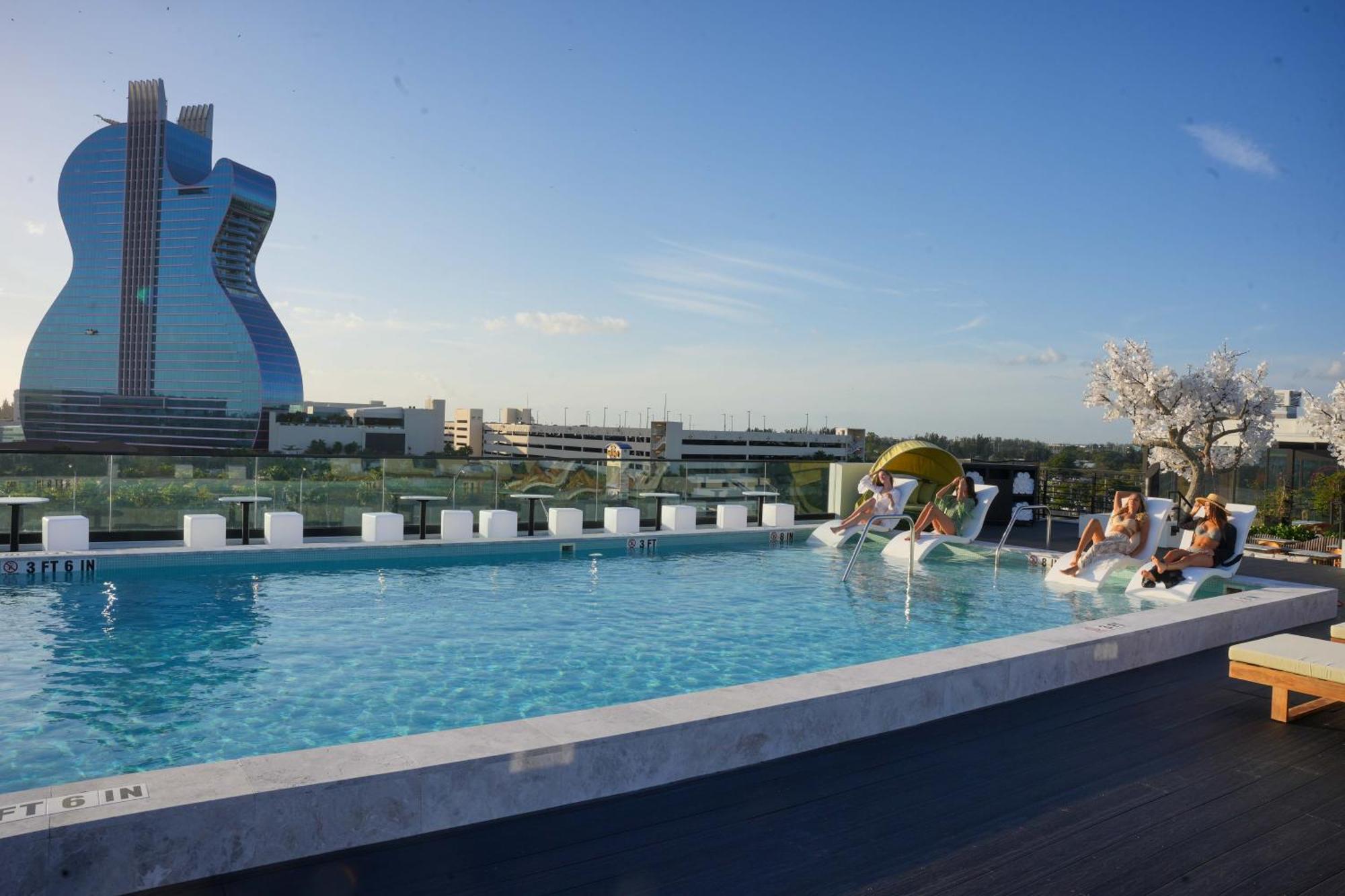 Hotel Dolce By Wyndham Hollywood Exterior foto