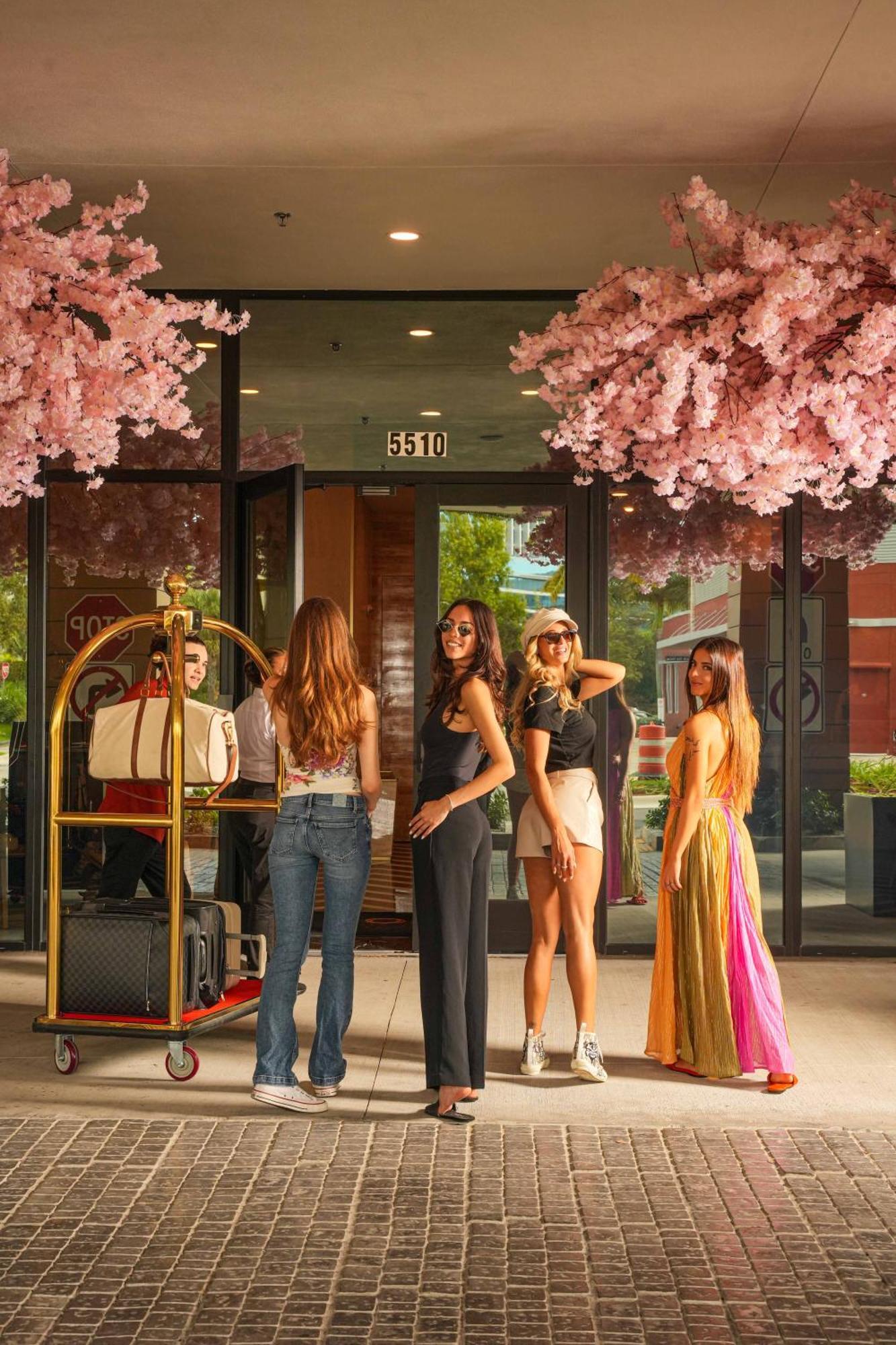 Hotel Dolce By Wyndham Hollywood Exterior foto